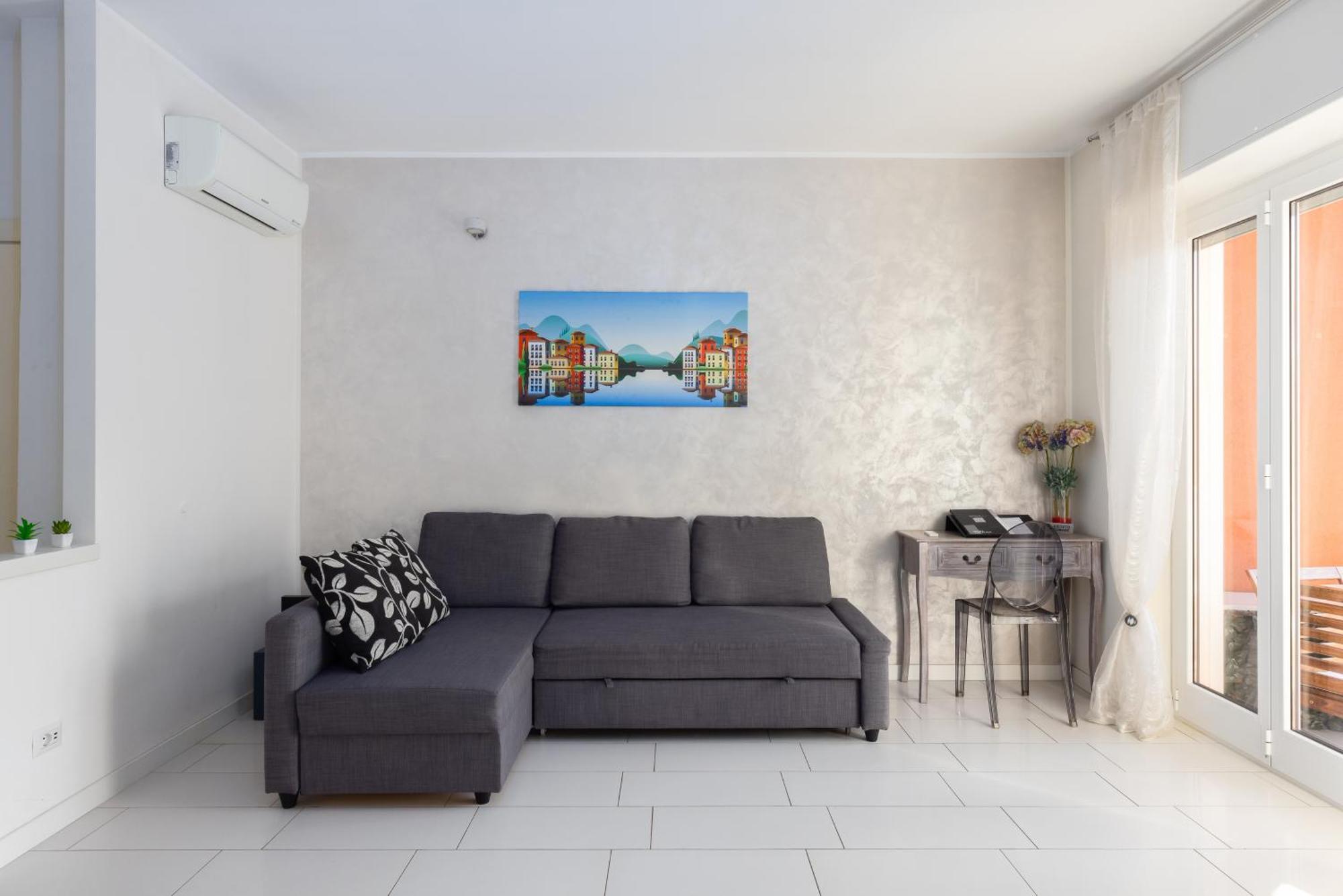 Terrazza Sul Lago - Open Space E Netflix Lecco Exterior photo